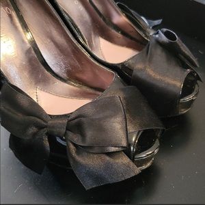 Paris Hilton heels with bows